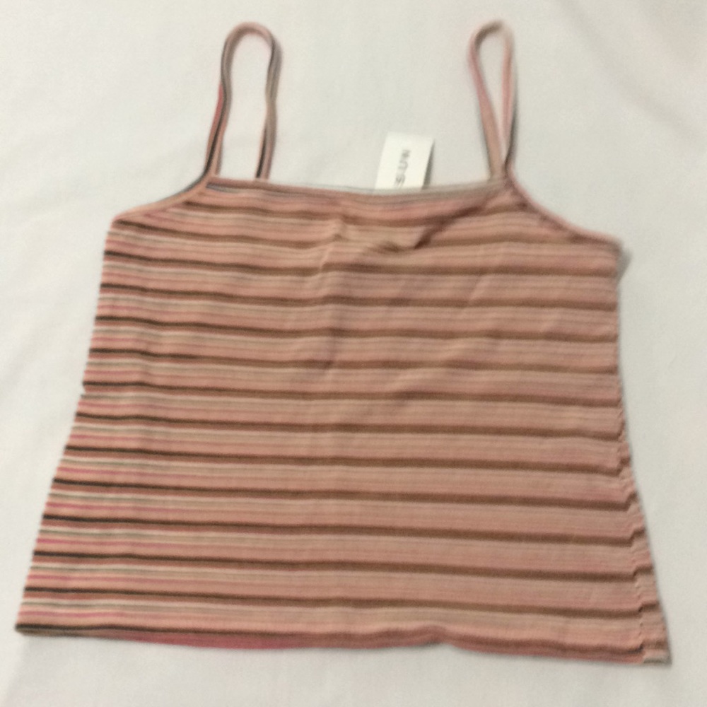 Bundle of 5 Tank Tops - Picture 3 of 6